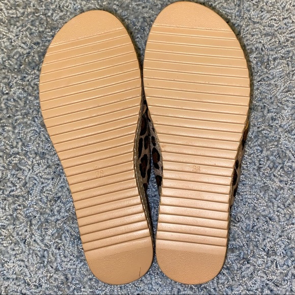 Leopard Platform Sandals - Picture 3 of 4